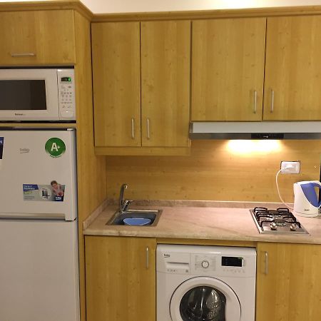 עמאן Royal Luxury Apartments & Suites מראה חיצוני תמונה